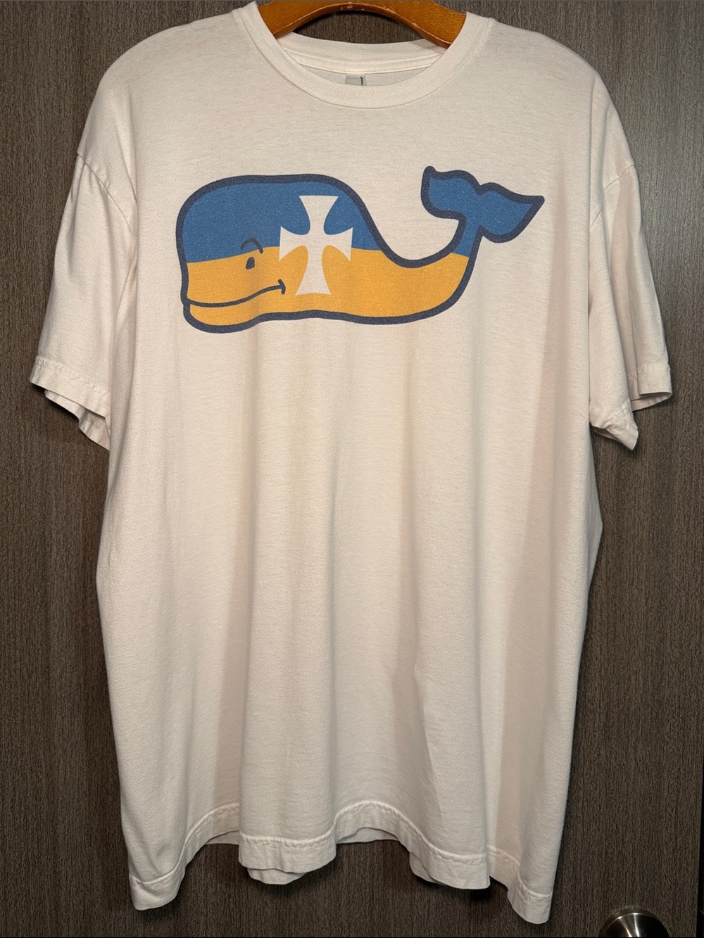 American Apparel Sigma Chi Frat Vineyard Vines Whale Graphic Tshirt Size XL EUC